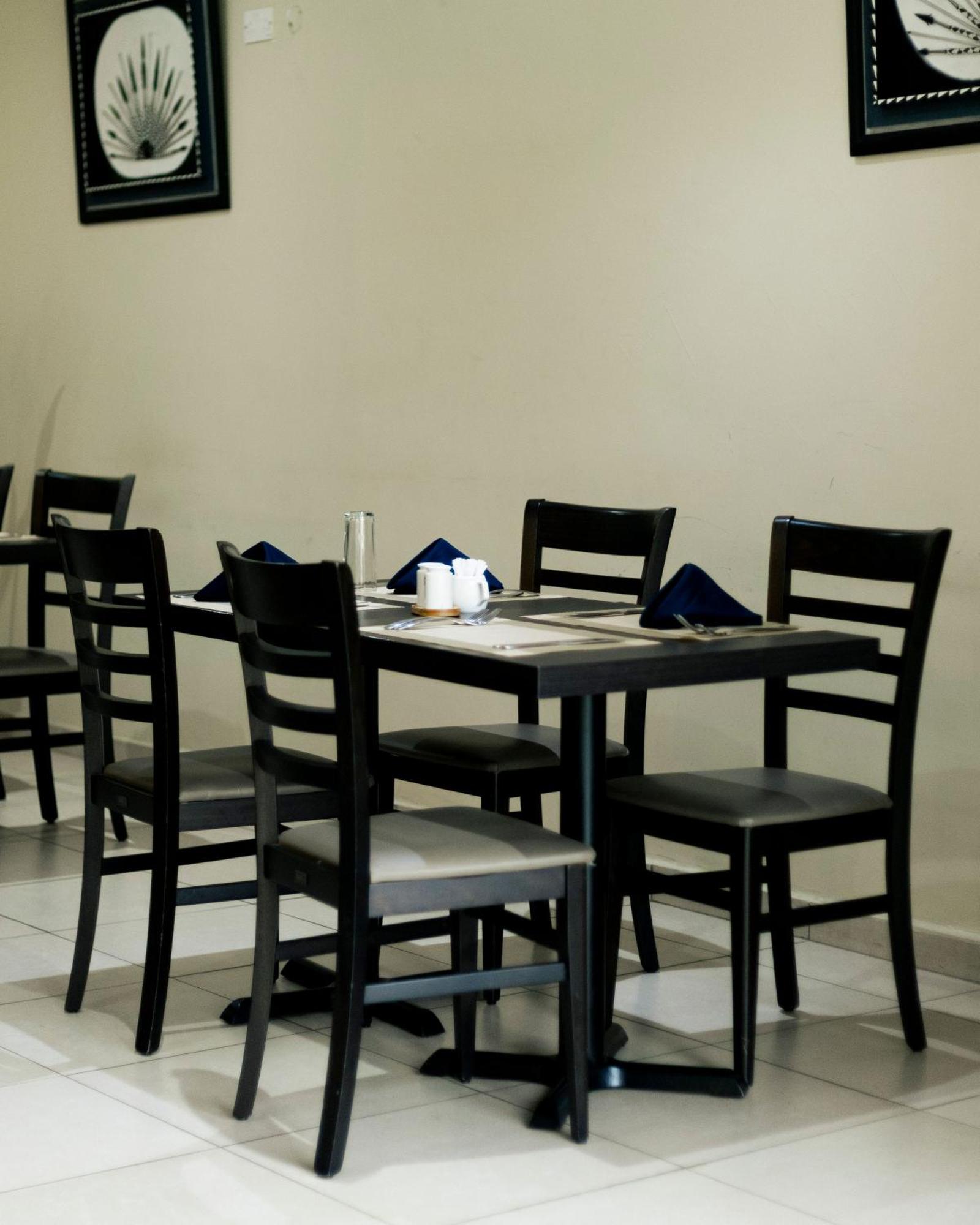 Highlands Suites Hotel And Apartments كيغالي المظهر الخارجي الصورة