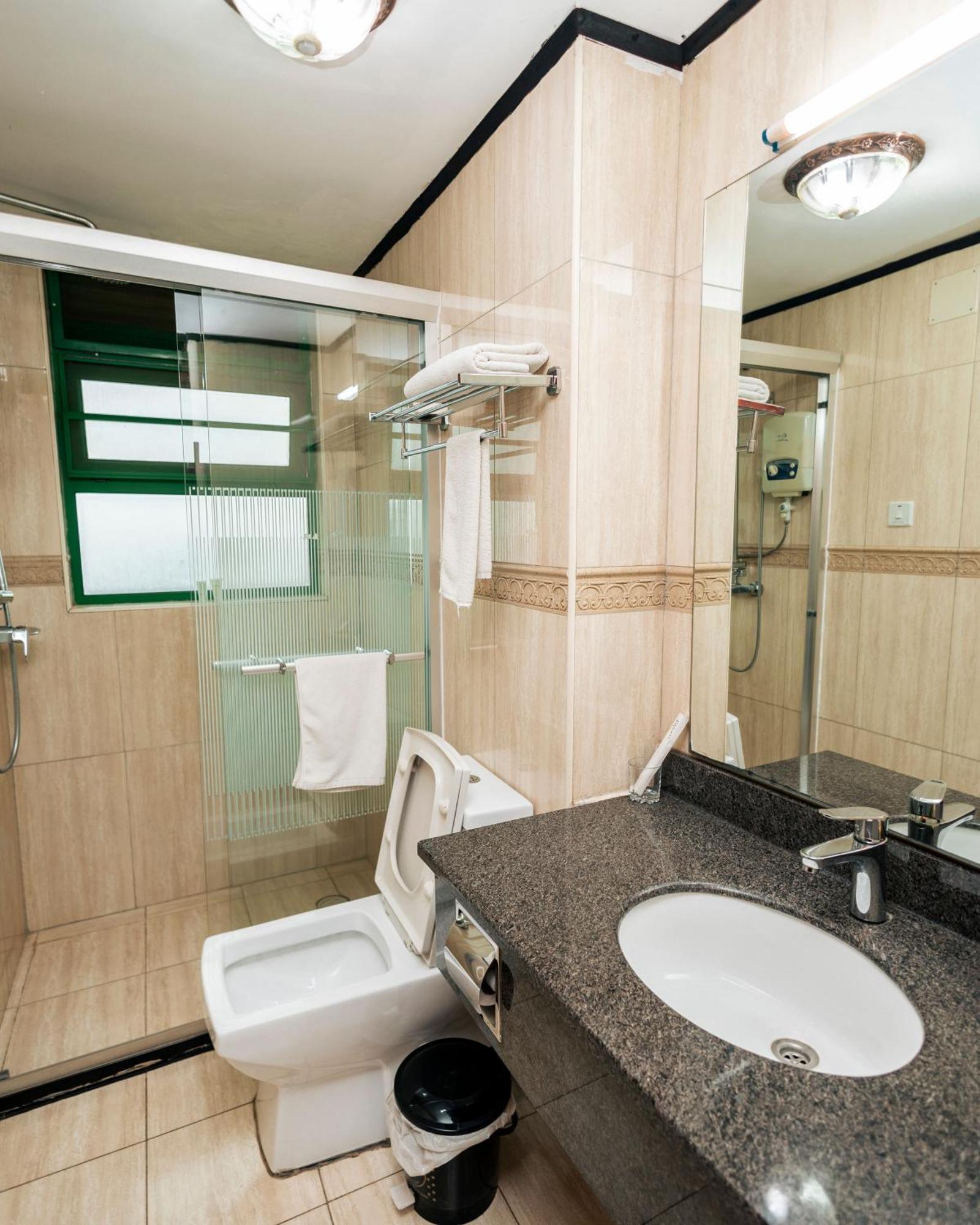 Highlands Suites Hotel And Apartments كيغالي المظهر الخارجي الصورة